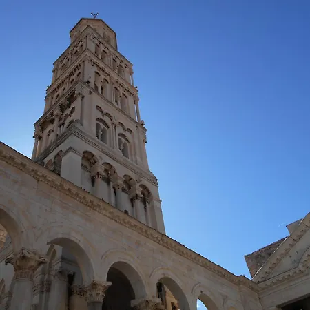 Nadja Apartament Split